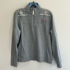 Vineyard Vines Gray Embroidered Snowflake Shep Shirt Pullover, size L